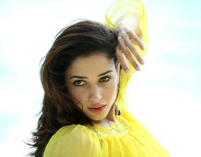 actress babe bhatia bollywood model tamanna