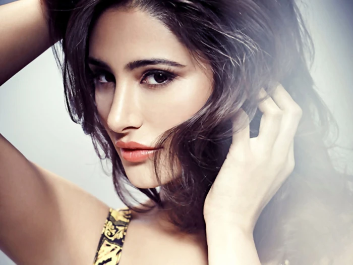actress babe bollywood fakhri model nargis