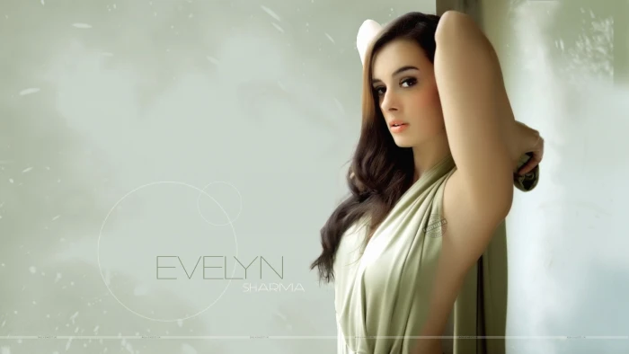 actress babe evelyn german indian model sharma