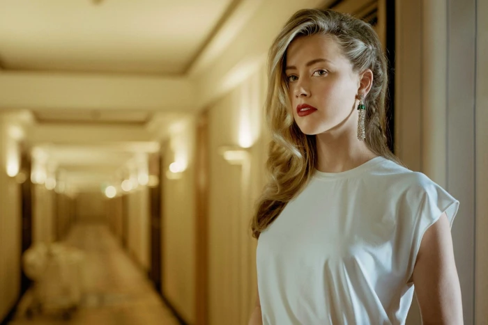 Actresses Amber Heard American Blonde Blue Eyes Depth Of Field