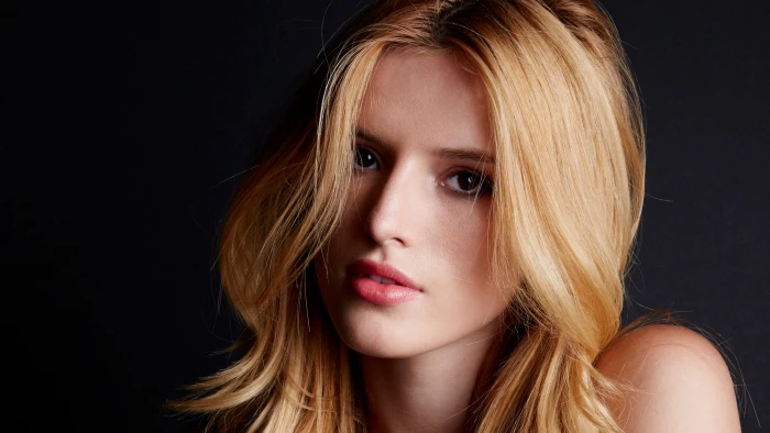 Actresses Bella Thorne American Blonde Brown Eyes Face 2k