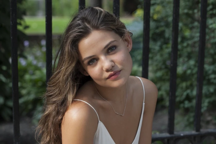 Actresses Danielle Campbell Brunette