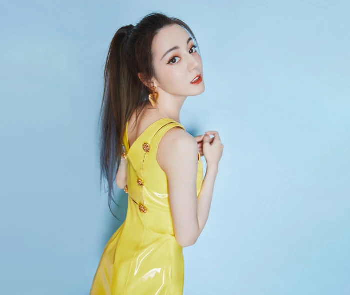 Actresses Dilraba Dilmurat Black Hair Chinese Lipstick