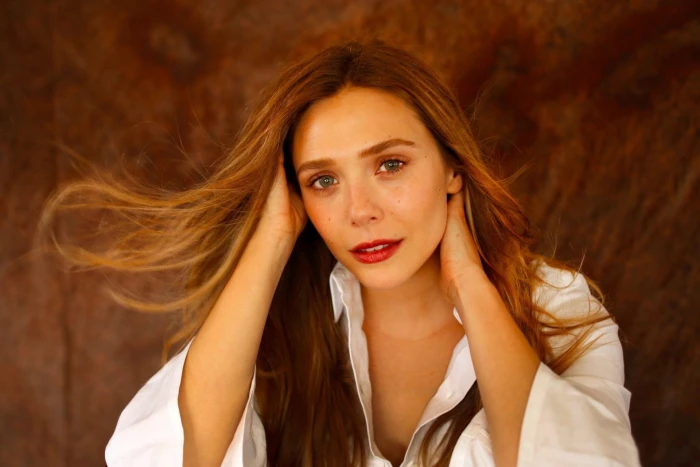Actresses Elizabeth Olsen Blonde Face Green Eyes Lipstick