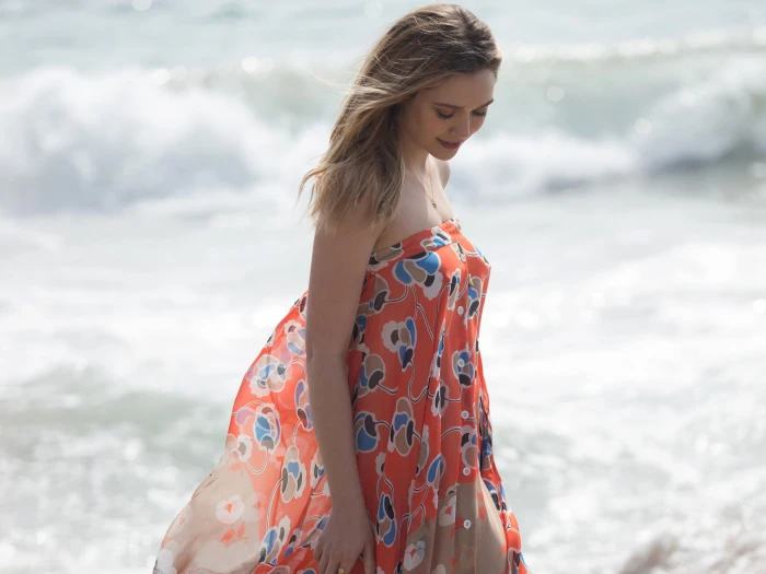 Actresses Elizabeth Olsen Blonde