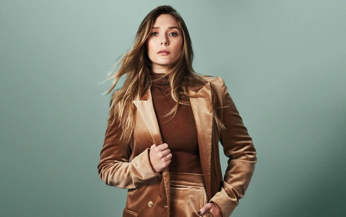 Actresses Elizabeth Olsen 46