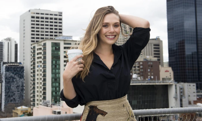 Actresses Elizabeth Olsen