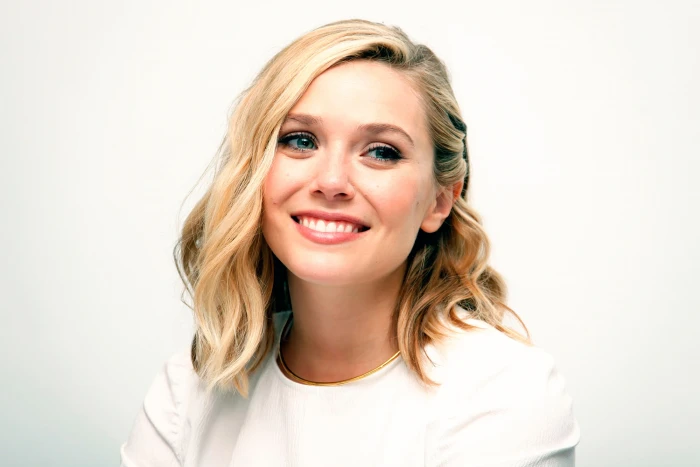 Actresses Elizabeth Olsen 2k