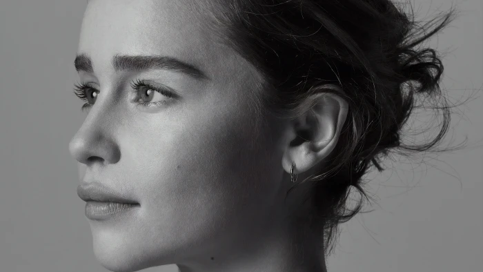 Actresses Emilia Clarke Close Up English Face Monochrome 2k