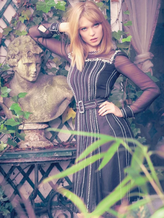 actress women French L a Seydoux outdoors