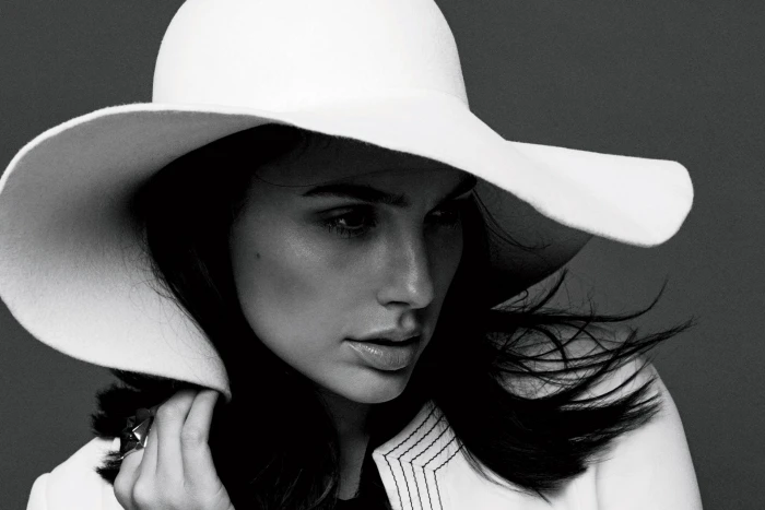 Actresses Gal Gadot Black amp; White Face Hat Israeli