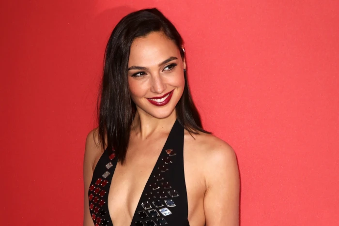 Actresses Gal Gadot Black Hair Brown Eyes Israeli Lipstick 2k