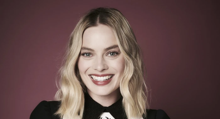 Actresses Margot Robbie Blonde Smile 2k 4k 5k