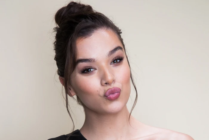Actresses Hailee Steinfeld 2k