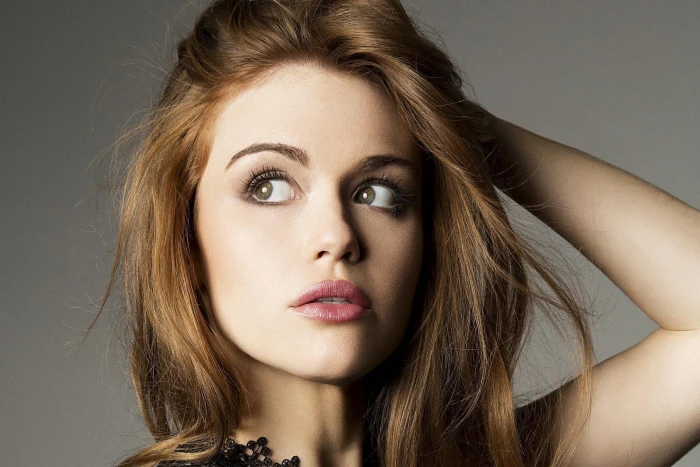 Actresses Holland Roden Face Green Eyes Redhead
