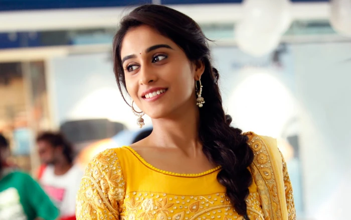 Actresses Regina Cassandra
