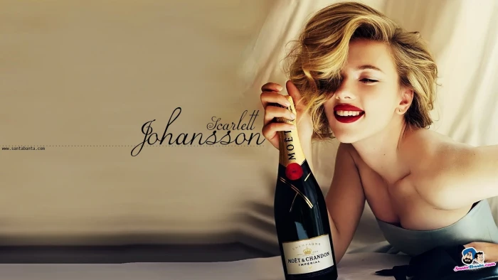 Actresses Scarlett Johansson