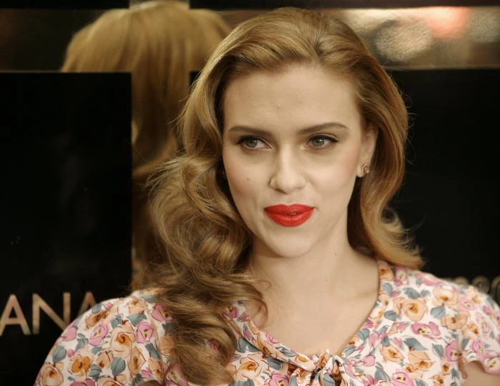 Actresses Scarlett Johansson