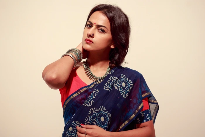 Actresses Shraddha Srinath Bindi Indian