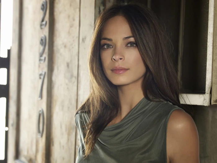 Actresses Kristin Kreuk