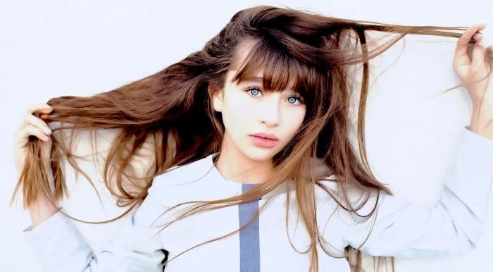 Actresses Malina Weissman