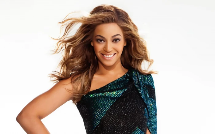 Beyonce Smiling widescreen actress celebrity celebrities girls 2k