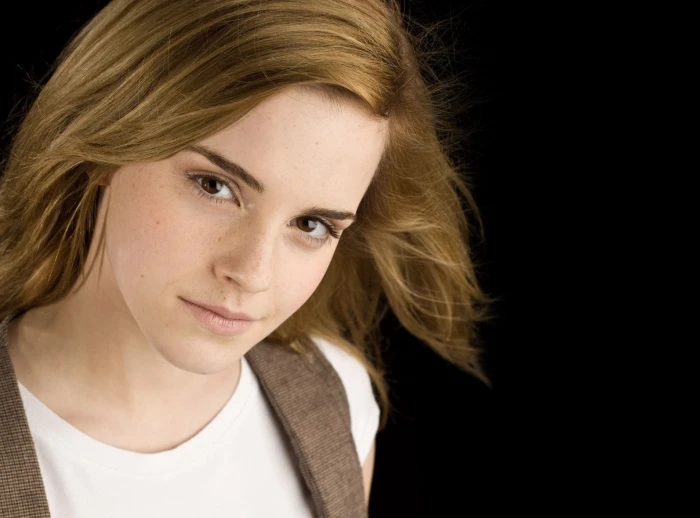 Emma Watson face portrait actress women celebrity headshot