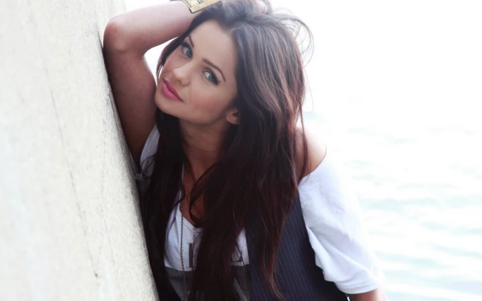 women Sianad Gregory actress brunette long hair blue eyes