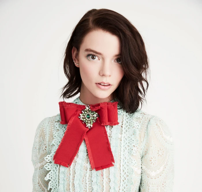 Anya Taylor Joy women actress brunette dark hair simple background