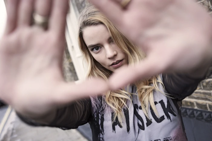 Anya Taylor Joy women actress young woman blonde long hair 2k