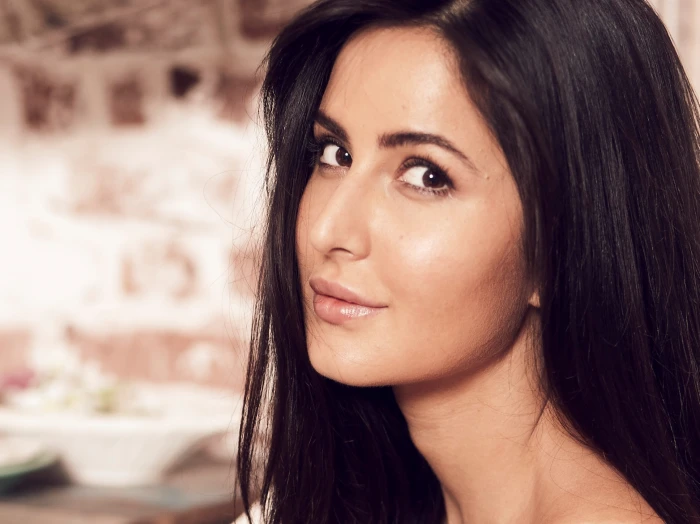 Bollywood actress Katrina Kaif Heroine Beautiful Portrait 2k 4k