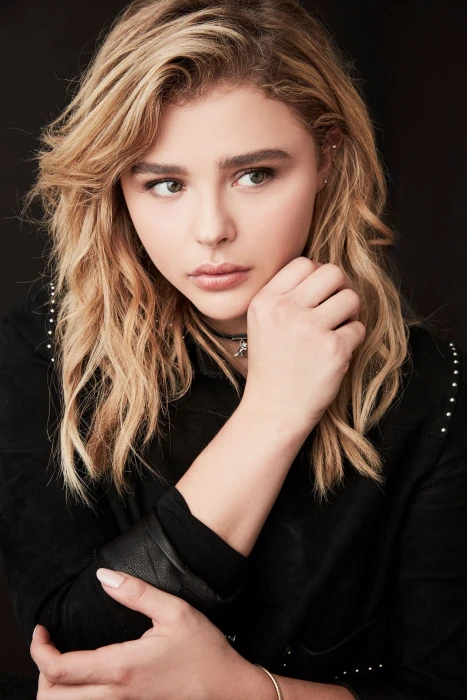 Chlo Grace Moretz actress celebrity portrait display looking away
