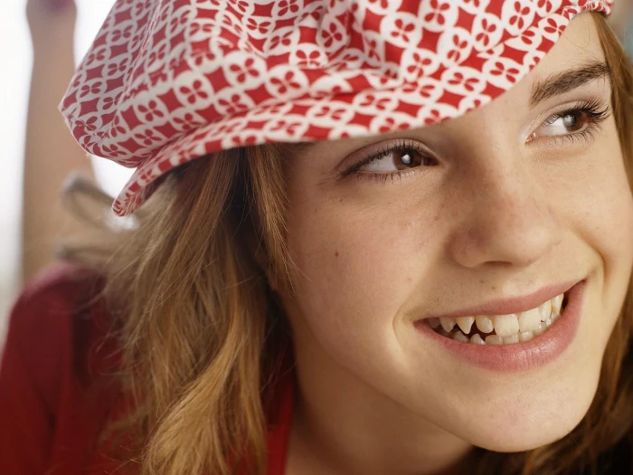 Emma Watson actress smiling face hat women brown eyes