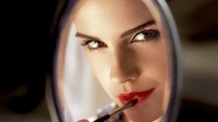 Emma Watson mirror reflection lipstick red makeup