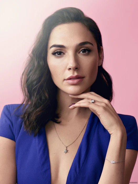 Gal Gadot actress women brunette wavy hair looking at viewer 2k