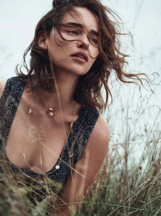 Emilia Clarke actress brunette blue eyes necklace dress