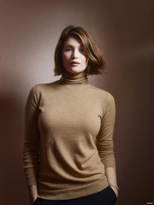 Gemma Arterton women actress short hair simple background 2k