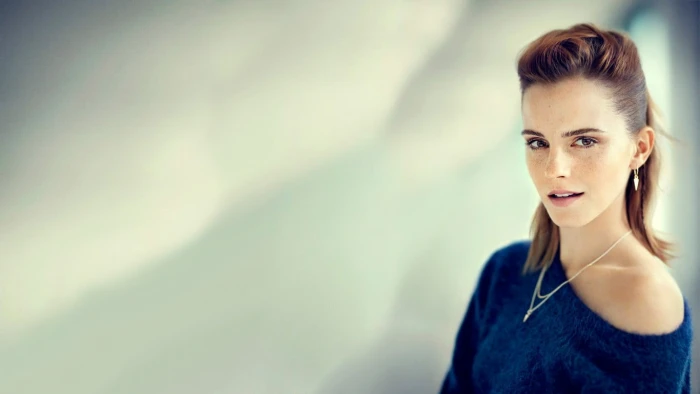 Emma Watson women necklace looking at viewer actress celebrity