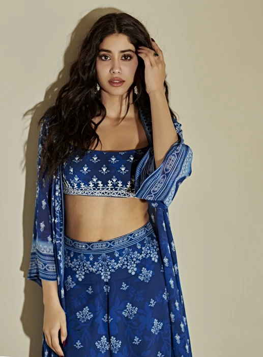 Janhvi Kapoor celebrity blue dress black hair Bollywood actresses 2k