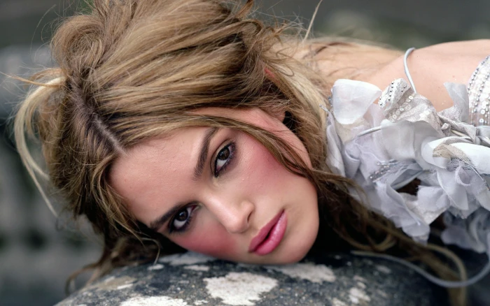 Keira Knightley women brunette actress celebrity 2k