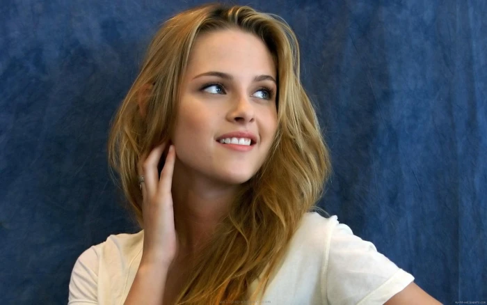 Kirsten Stewart blonde kristin stewart kristen celebrity actress