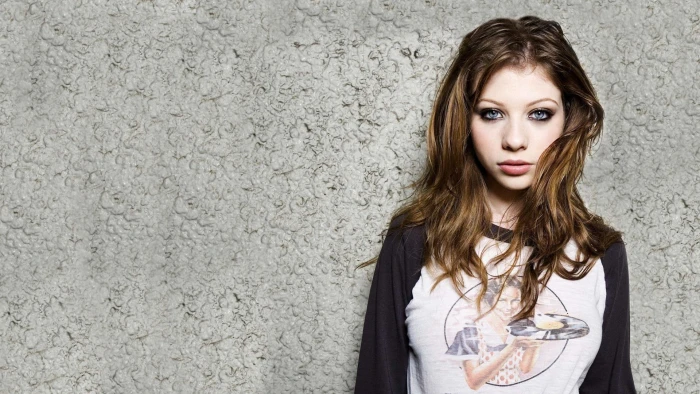 Michelle Trachtenberg T shirt actress women one person