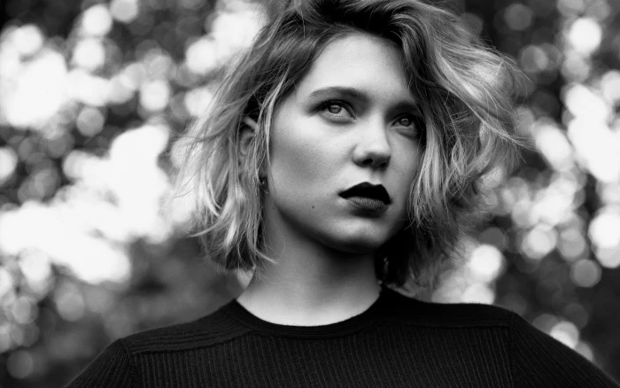 L a Seydoux women actress short hair monochrome face