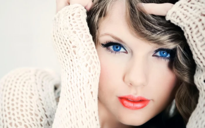 Perfect Girls Taylor Swift celebrity celebrities actress 2k