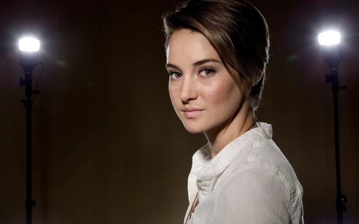 Shailene Woodley Short Hair divergent actress young cute