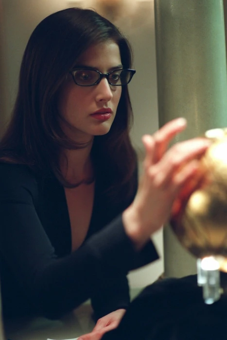 women actress brunette with glasses Cobie Smulders