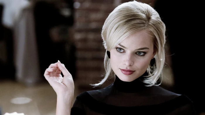 woman in black top Margot Robbie women The Wolf of Wall Street