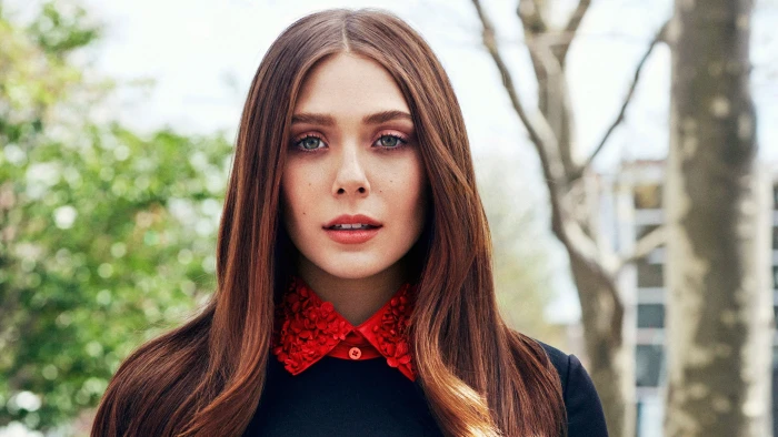 women celebrity Elizabeth Olsen actress headshot portrait 2k