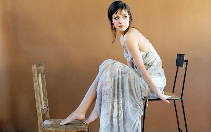 women chair sitting legs model Rose Byrne barefoot actress