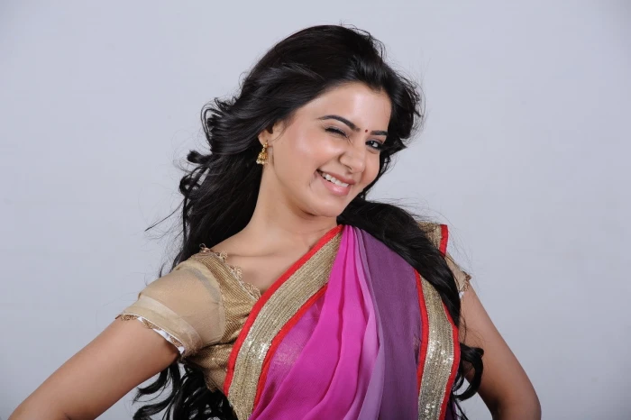 women's purple and pink dupatta scarf Actresses Samantha Ruth Prabhu